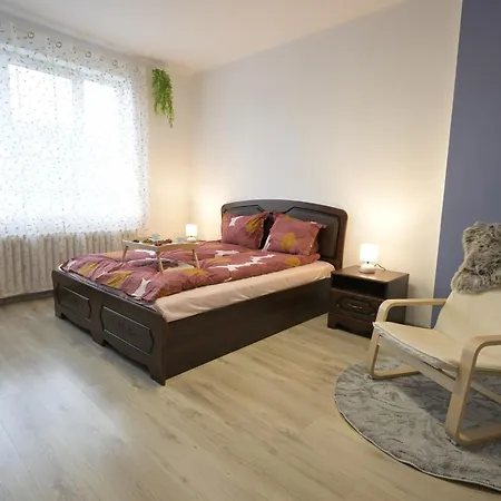 -games & Ps3- 15 Min To Nevsky Chathedral Апартамент *